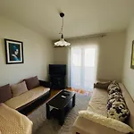 Bu2 Apartment